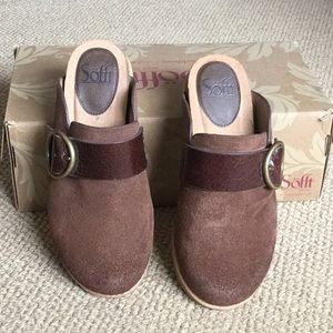 Sofft Belted clog
